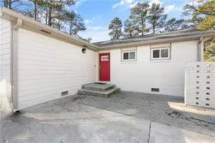 2026 Harwinor Rd SE, Smyrna, GA 30082 - Photo 4