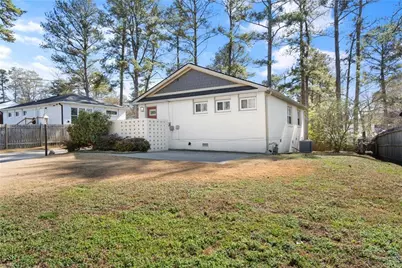 2026 Harwinor Road SE, Smyrna, GA 30082 - Photo 2