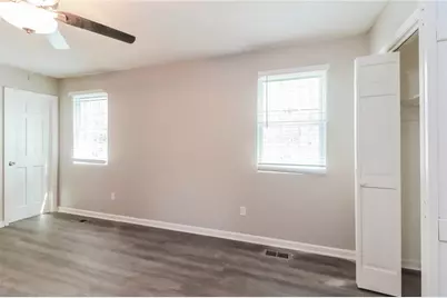 3981 N Martin Way, Lithia Springs, GA 30122 - Photo 8