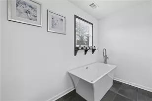 1986 Memorial Dr SE, Atlanta, GA 30317 - Photo 24