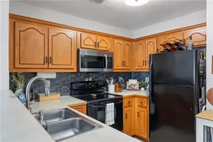 126 Cypress Ct, Canton, GA 30115 - Photo 10