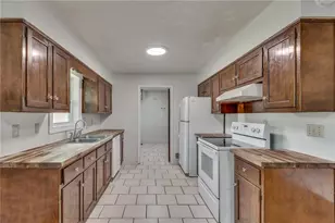 4153 Indian Manor Dr, Stone Mountain, GA 30083 - Photo 16