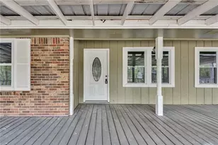 4153 Indian Manor Dr, Stone Mountain, GA 30083 - Photo 6