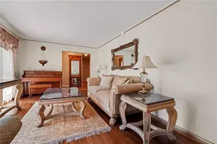 2429 Woodhill Ln, Atlanta, GA 30344 - Photo 8