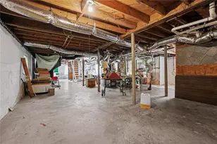 2429 Woodhill Ln, Atlanta, GA 30344 - Photo 28