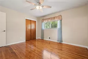2429 Woodhill Ln, Atlanta, GA 30344 - Photo 22