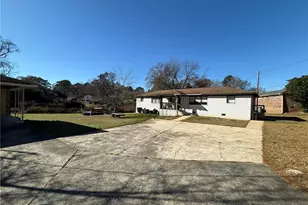 3720 Lynn Dr, Powder Springs, GA 30127 - Photo 14