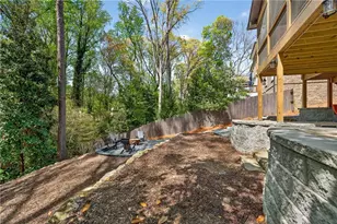 5500 Sherrell Dr, Atlanta, GA 30342 - Photo 48