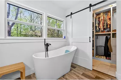 5500 Sherrell Drive, Atlanta, GA 30342 - Photo 30