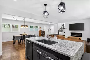 5500 Sherrell Dr, Atlanta, GA 30342 - Photo 16