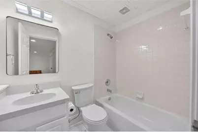 1015 Heatherbrook Lane, Atlanta, GA 30324 - Photo 28