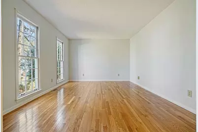 4241 Glenforest Way NE, Roswell, GA 30075 - Photo 6