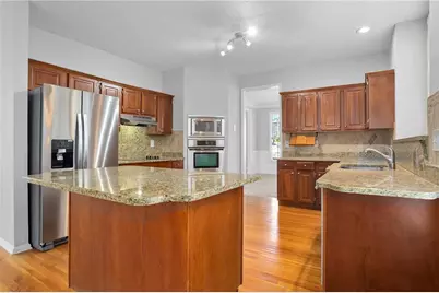 10500 Wynbridge Drive, Alpharetta, GA 30022 - Photo 8