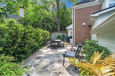 575 Peachtree Battle Avenue NW, Atlanta, GA 30305 - Photo 24