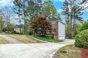 6321 Woodlore Dr NW, Acworth, GA 30101 - Photo 4