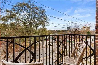 2277 Peachtree Road NE #402, Atlanta, GA 30309 - Photo 18