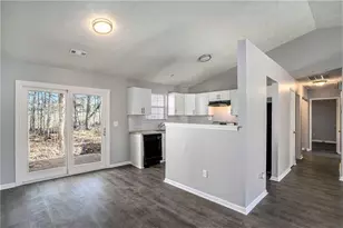 5474 Glen Haven Dr, Atlanta, GA 30349 - Photo 4