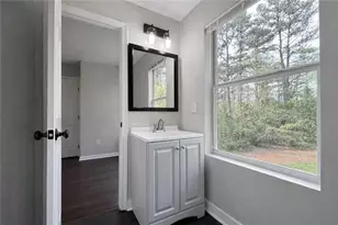 5356 Biffle Rd, Stone Mountain, GA 30088 - Photo 14