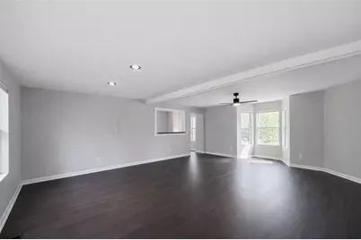 5356 Biffle Road, Stone Mountain, GA 30088 - Photo 18