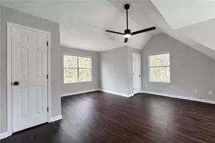 5356 Biffle Rd, Stone Mountain, GA 30088 - Photo 10