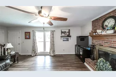 187 Jennifer Lane, Carrollton, GA 30116 - Photo 4