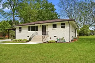 3731 Wisteria Ln SE, Smyrna, GA 30082 - Photo 2