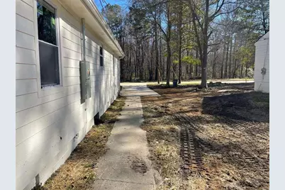 5385 Booker T Drive, Morrow, GA 30260 - Photo 10