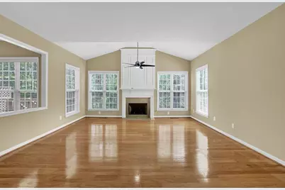 110 Normandy Drive, Woodstock, GA 30188 - Photo 12