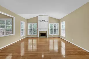 110 Normandy Dr, Woodstock, GA 30188 - Photo 8