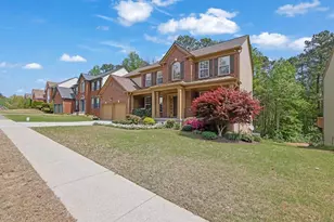 110 Normandy Dr, Woodstock, GA 30188 - Photo 2