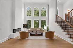 955 Tiverton Ln, Johns Creek, GA 30022 - Photo 4