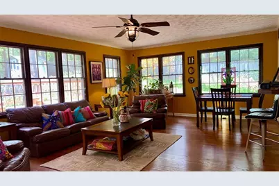 2901 Victoria Drive, Marietta, GA 30068 - Photo 8