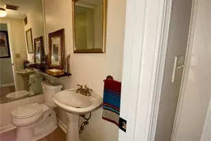 2901 Victoria Dr, Marietta, GA 30068 - Photo 18