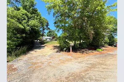 3216 Brackett Drive, Gainesville, GA 30506 - Photo 4