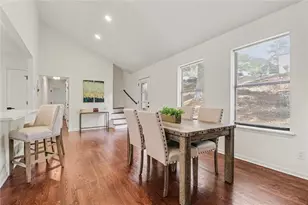 115 Ansley Ct, Roswell, GA 30076 - Photo 8