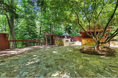 320 Skyridge Drive, Atlanta, GA 30350 - Photo 48