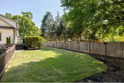 307 Ashburton Avenue SE, Atlanta, GA 30317 - Photo 34