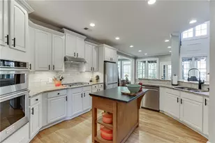 2758 Pathview Dr, Dacula, GA 30019 - Photo 2