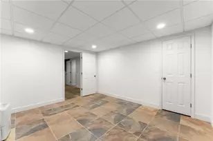 556 Daisy Nash Dr SW, Lilburn, GA 30047 - Photo 36