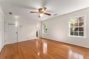 556 Daisy Nash Dr SW, Lilburn, GA 30047 - Photo 20