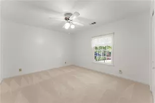 556 Daisy Nash Dr SW, Lilburn, GA 30047 - Photo 30