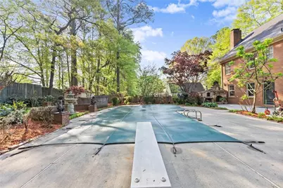 556 Daisy Nash Drive SW, Lilburn, GA 30047 - Photo 44