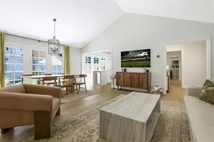 1051 Northrope Dr NE, Atlanta, GA 30324 - Photo 8