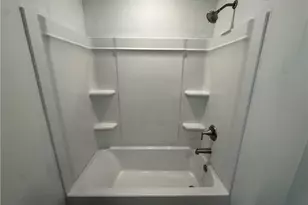 608 Elwick Ln SE, Cartersville, GA 30120 - Photo 18