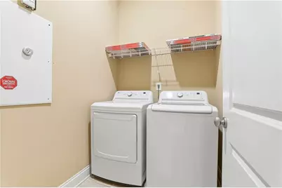 905 Custer St, Hapeville, GA 30354 - Photo 24