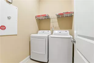 905 Custer St, Hapeville, GA 30354 - Photo 24