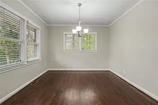 2615 Glenvalley Dr, Decatur, GA 30032 - Photo 4