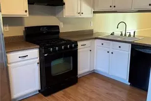 146 Bridge View Dr, Marietta, GA 30066 - Photo 4