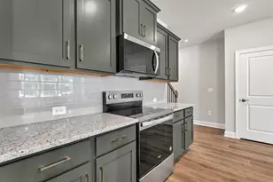 1512 Thurcroft Ln, Lawrenceville, GA 30043 - Photo 8