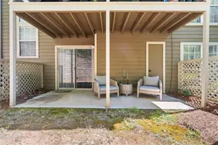 808 Riverview Dr SE, Marietta, GA 30067 - Photo 20